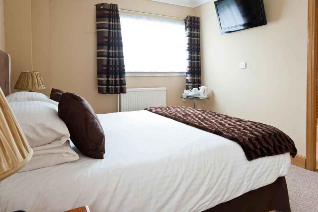 Caledonia Hotel Rosyth Zimmer foto